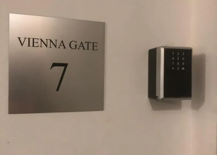 Vienna Gate Appartement *